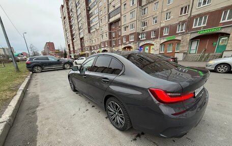 BMW 3 серия, 2019 год, 3 200 000 рублей, 14 фотография
