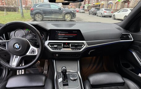 BMW 3 серия, 2019 год, 3 200 000 рублей, 21 фотография