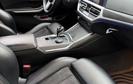 BMW 3 серия, 2019 год, 3 200 000 рублей, 29 фотография