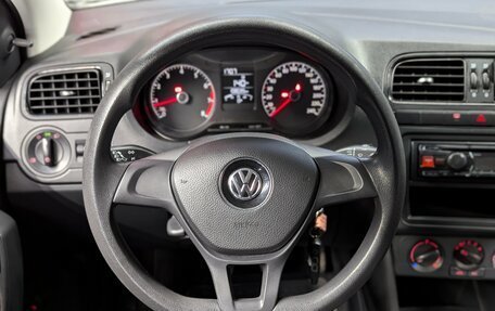 Volkswagen Polo VI (EU Market), 2015 год, 860 000 рублей, 15 фотография