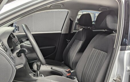 Volkswagen Polo VI (EU Market), 2015 год, 860 000 рублей, 11 фотография