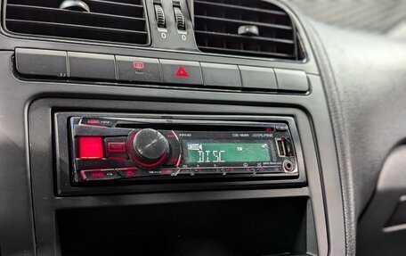 Volkswagen Polo VI (EU Market), 2015 год, 860 000 рублей, 19 фотография