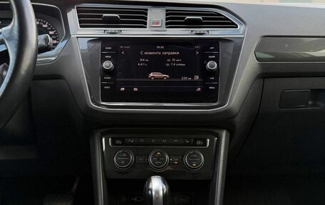 Volkswagen Tiguan II, 2018 год, 2 300 000 рублей, 20 фотография