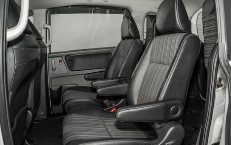 Honda Freed II, 2017 год, 1 475 000 рублей, 7 фотография