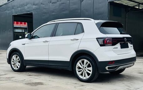 Volkswagen T-Cross I, 2021 год, 1 189 777 рублей, 6 фотография