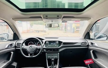 Volkswagen T-Cross I, 2021 год, 1 189 777 рублей, 7 фотография