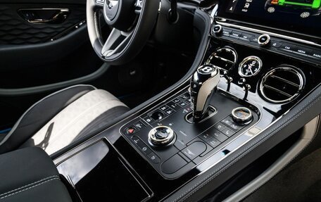 Bentley Continental GT, 2025 год, 48 990 000 рублей, 13 фотография