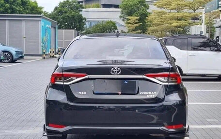 Toyota Corolla, 2022 год, 1 200 000 рублей, 4 фотография