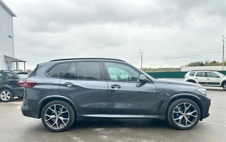 BMW X5, 2020 год, 6 800 000 рублей, 2 фотография
