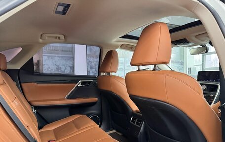 Lexus RX IV рестайлинг, 2020 год, 5 550 000 рублей, 29 фотография