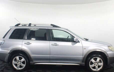 Mitsubishi Outlander III рестайлинг 3, 2005 год, 325 000 рублей, 4 фотография