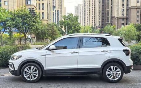 Volkswagen T-Cross I, 2021 год, 1 199 777 рублей, 2 фотография