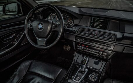 BMW 5 серия, 2010 год, 1 535 000 рублей, 17 фотография