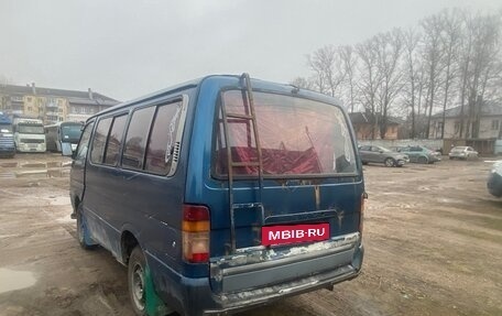 Toyota HiAce H100, 1991 год, 155 000 рублей, 3 фотография