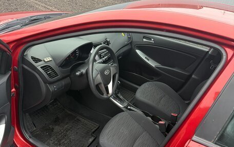 Hyundai Solaris II рестайлинг, 2016 год, 1 050 000 рублей, 7 фотография