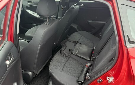 Hyundai Solaris II рестайлинг, 2016 год, 1 050 000 рублей, 8 фотография