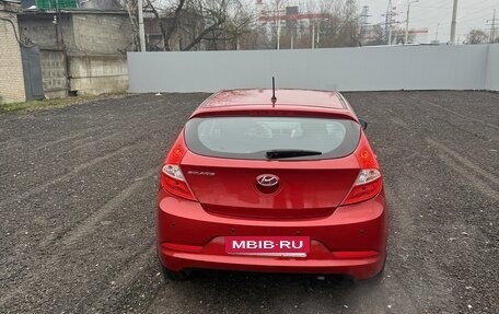 Hyundai Solaris II рестайлинг, 2016 год, 1 050 000 рублей, 6 фотография