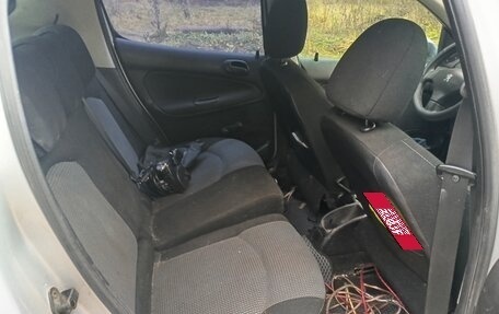 Peugeot 206, 2003 год, 115 000 рублей, 8 фотография