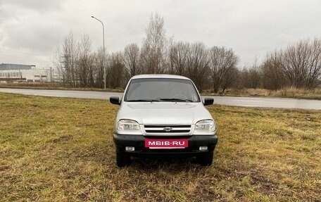 Chevrolet Niva I рестайлинг, 2005 год, 270 000 рублей, 2 фотография