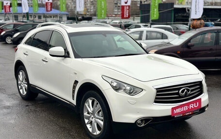 Infiniti FX II, 2012 год, 2 099 000 рублей, 13 фотография
