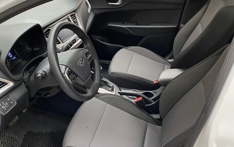 Hyundai Solaris II рестайлинг, 2019 год, 1 100 000 рублей, 25 фотография