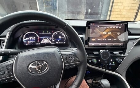 Toyota Camry, 2023 год, 3 100 000 рублей, 5 фотография