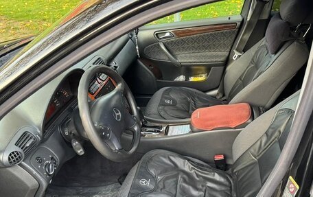 Mercedes-Benz C-Класс, 2003 год, 560 000 рублей, 11 фотография