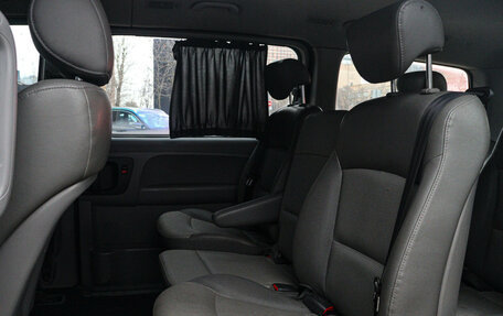 Hyundai Grand Starex Grand Starex I рестайлинг 2, 2009 год, 1 050 000 рублей, 9 фотография