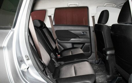 Mitsubishi Outlander III рестайлинг 3, 2012 год, 1 420 000 рублей, 7 фотография