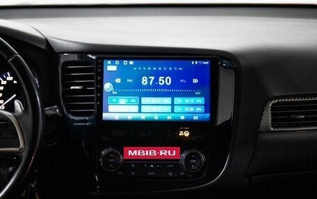 Mitsubishi Outlander III рестайлинг 3, 2012 год, 1 420 000 рублей, 13 фотография