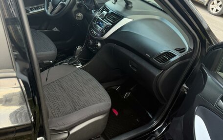 Hyundai Solaris II рестайлинг, 2016 год, 745 000 рублей, 3 фотография