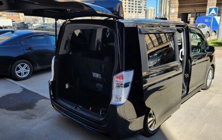 Honda Stepwgn IV, 2010 год, 1 850 000 рублей, 4 фотография