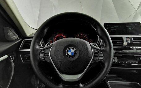 BMW 3 серия, 2018 год, 2 397 000 рублей, 14 фотография