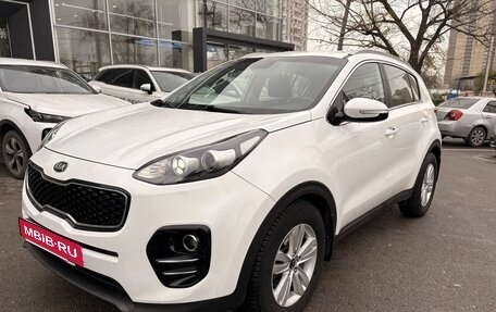 KIA Sportage IV рестайлинг, 2017 год, 1 799 000 рублей, 2 фотография