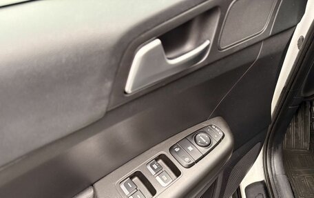 KIA Sportage IV рестайлинг, 2017 год, 1 799 000 рублей, 19 фотография