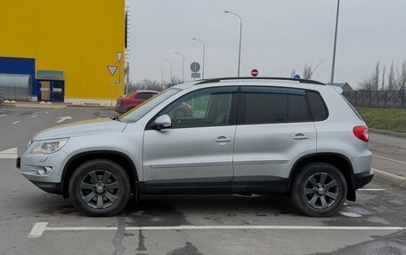 Volkswagen Tiguan I, 2011 год, 1 120 000 рублей, 2 фотография