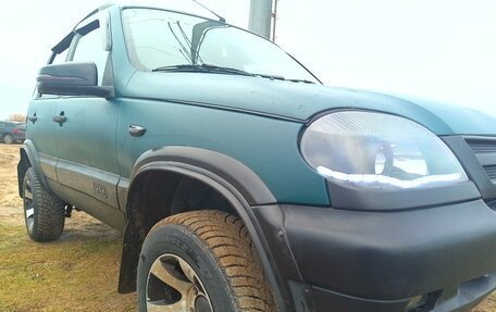 Chevrolet Niva I рестайлинг, 2003 год, 499 000 рублей, 3 фотография