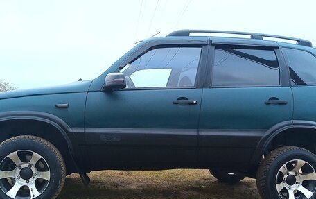 Chevrolet Niva I рестайлинг, 2003 год, 499 000 рублей, 11 фотография