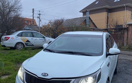 KIA Rio III рестайлинг, 2012 год, 1 100 000 рублей, 1 фотография