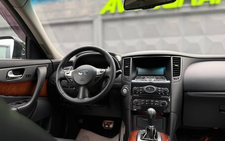 Infiniti FX II, 2013 год, 1 638 000 рублей, 8 фотография