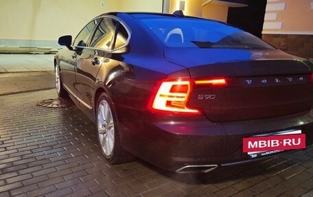 Volvo S90 II рестайлинг, 2019 год, 2 750 000 рублей, 6 фотография