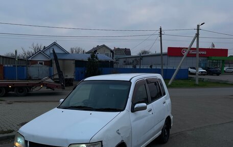 Nissan Cube II, 2001 год, 235 000 рублей, 1 фотография