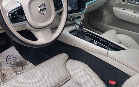 Volvo V90 Cross Country I рестайлинг, 2017 год, 2 190 000 рублей, 8 фотография