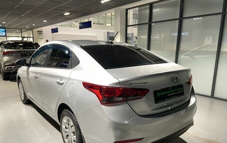 Hyundai Solaris II рестайлинг, 2018 год, 985 000 рублей, 6 фотография