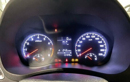 Hyundai Solaris II рестайлинг, 2018 год, 985 000 рублей, 12 фотография