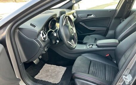 Mercedes-Benz GLA, 2017 год, 2 200 000 рублей, 7 фотография