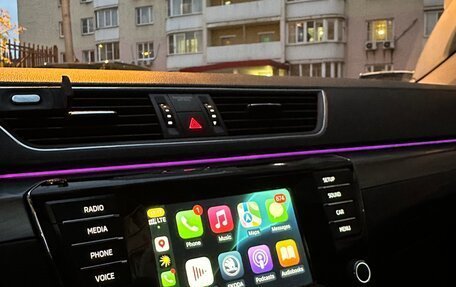 Skoda Superb III рестайлинг, 2016 год, 2 390 000 рублей, 15 фотография