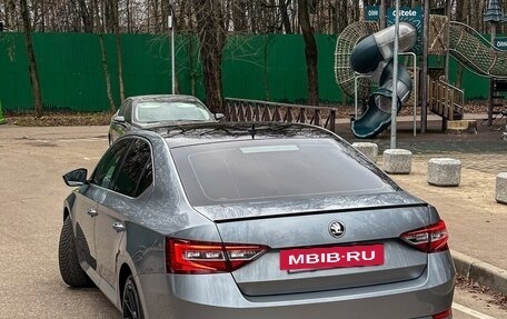 Skoda Superb III рестайлинг, 2016 год, 2 390 000 рублей, 3 фотография