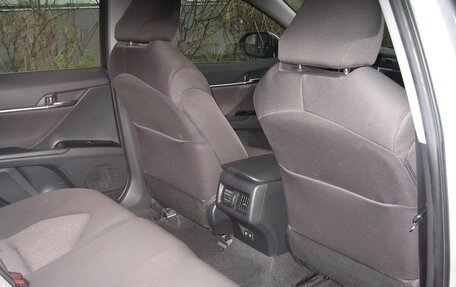 Toyota Camry, 2018 год, 3 000 000 рублей, 8 фотография