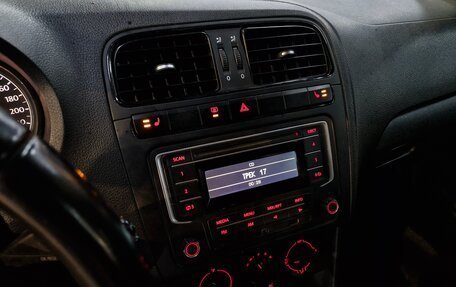 Volkswagen Polo VI (EU Market), 2012 год, 749 000 рублей, 3 фотография